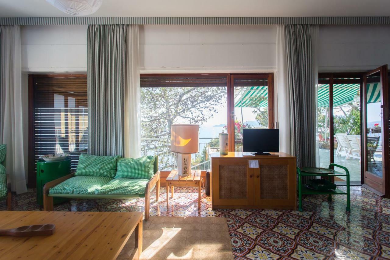 Stunning View Relax Tra Mare E Cielo Apartment Villa Solari ภายนอก รูปภาพ